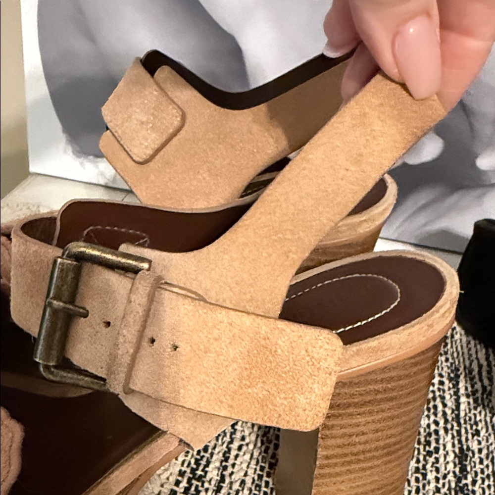 See By Chloe Pink Platform Sandals - Picture 6 of 10